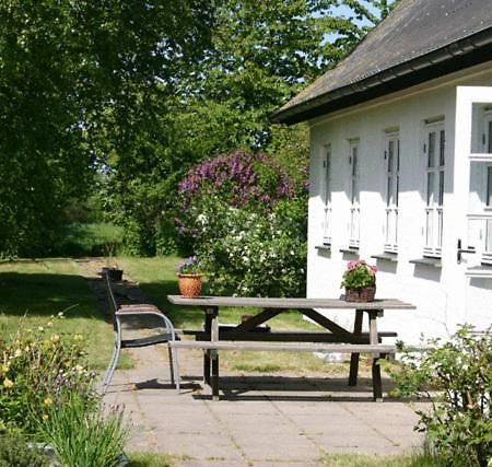 Holmehuset Bed & Breakfast Kalundborg Exterior foto